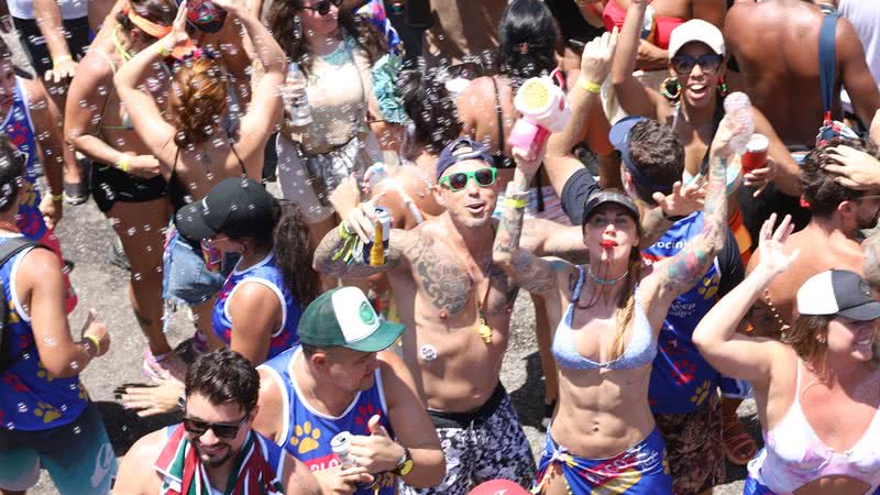 O Carnaval é um período de grande socialização, com alto consumo de álcool e substâncias estimulantes - Foto: Alexandre Macieira / Riotur via Fotos Públicas