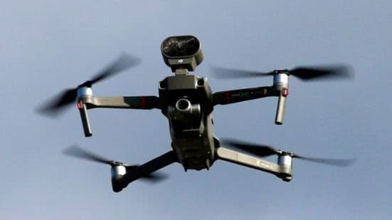 Drones podem voar em até cerca de 120 metros de altura - Foto: Divulgação via Fotos Públicas