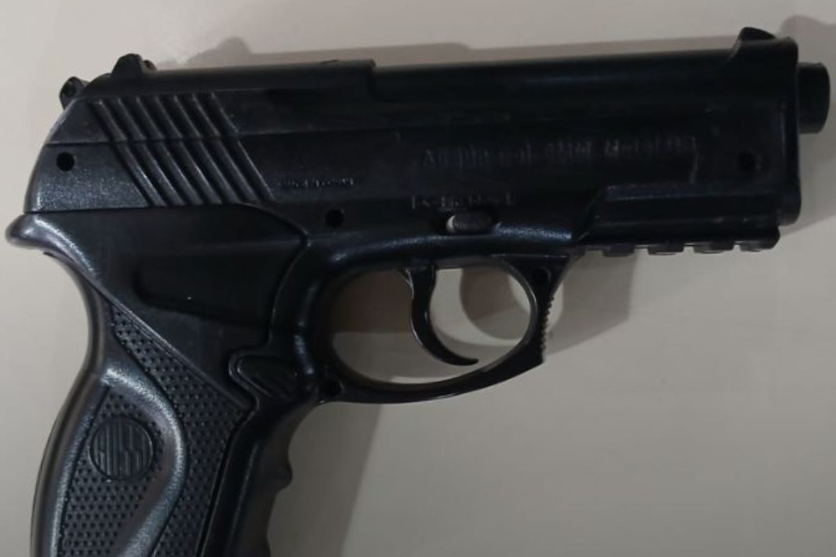 Pistola de pressão apreendida pela Polícia Militar